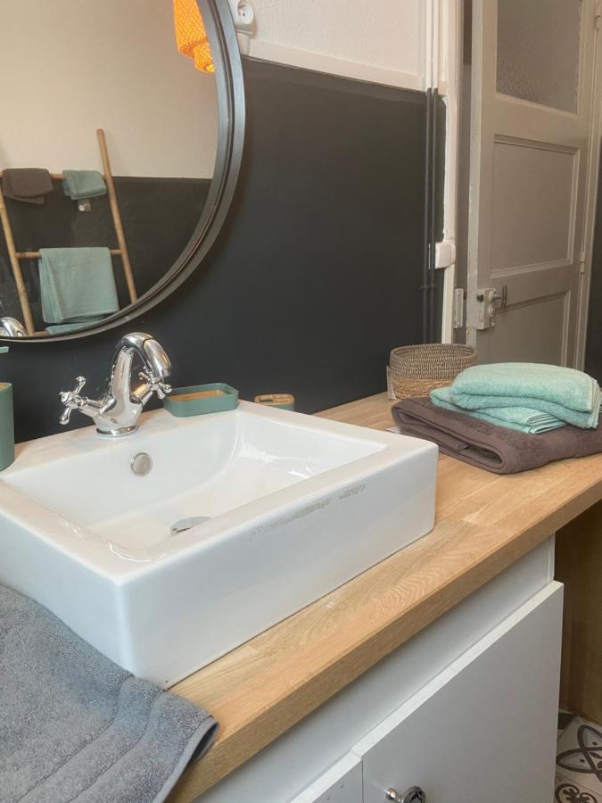 Gite En Rdc 72M2 - 2 Chbres - Box Velos - Parking Bourg-Saint-Andeol Bagian luar foto
